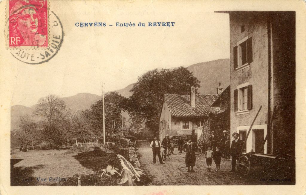Photo de l'Hôtel-restaurent du Reyet dans les années 1930